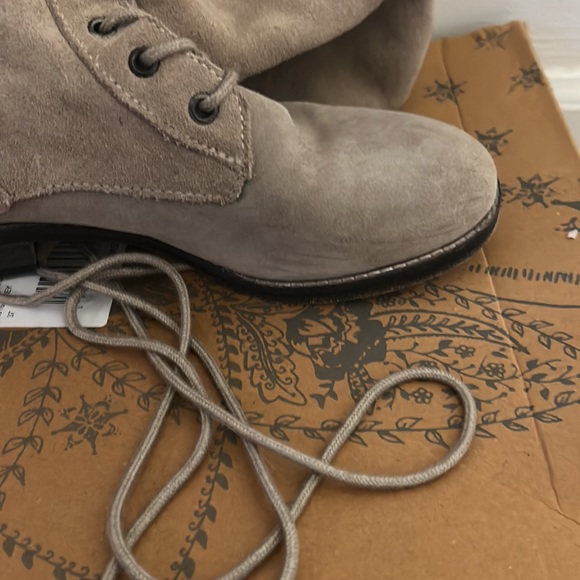 Free People OTK Tennessee boots. - Picture 4 of 4